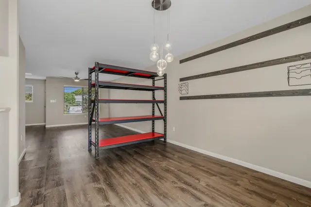 Listing Image for 668 Meakanu Ln 1402 5 of 43