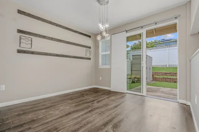 Listing Image for 668 Meakanu Ln 1402 7 of 43