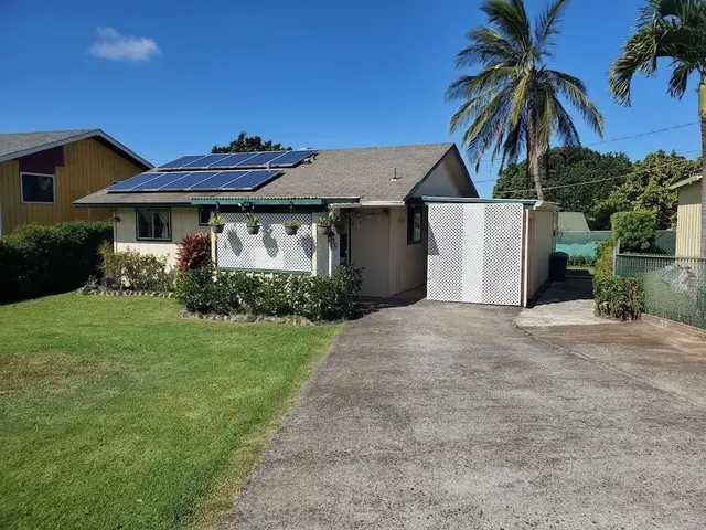 Listing Image for 21 Makani Rd 4 11 of 12