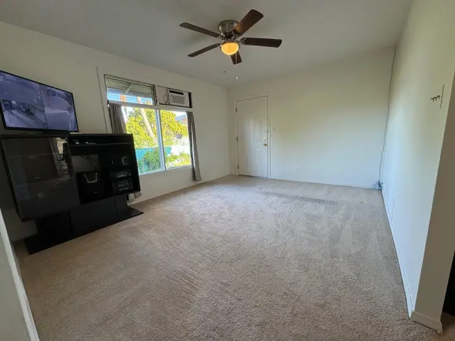 Listing Image for 21 Makani Rd 4 5 of 12