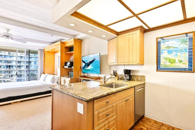 Listing Image for 2481 Kaanapali Pkwy 713 11 of 38