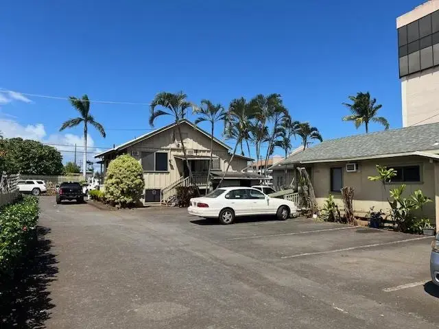 Listing Image for 2241 W Vineyard St 2 of 3