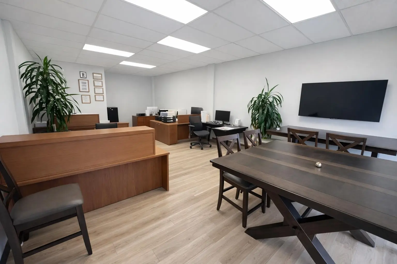 Photo of Listing #408883