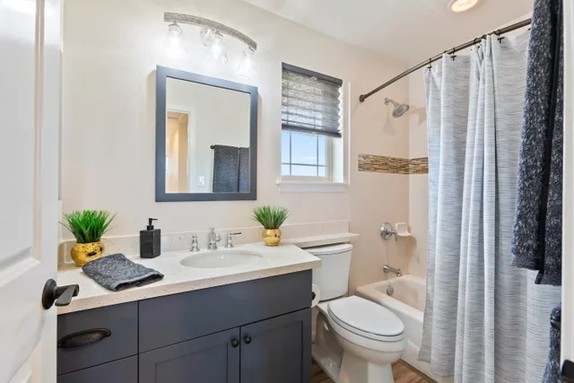 Listing Image for 214 Kahoma Village Loop 8 30 of 41