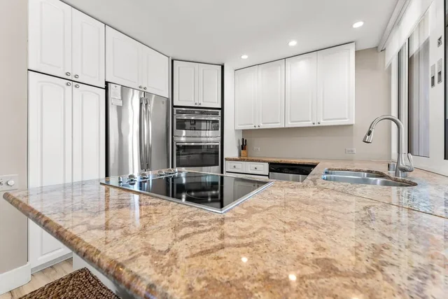 Listing Image for 3200 Wailea Alanui Dr 1501 12 of 50