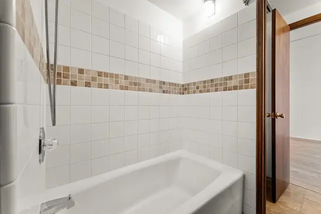 Listing Image for 1063 Lower Main St 615 19 of 37
