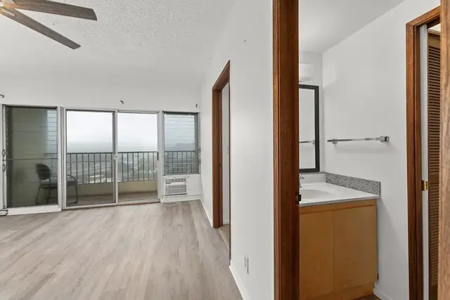 Listing Image for 1063 Lower Main St 615 30 of 37