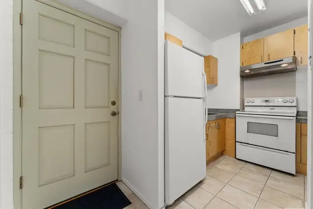 Listing Image for 1063 Lower Main St 615 4 of 37