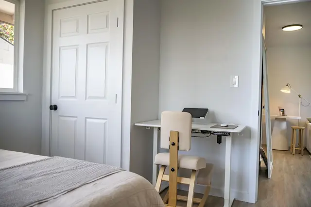 Listing Image for 491 Kilika Pl B 18 of 20