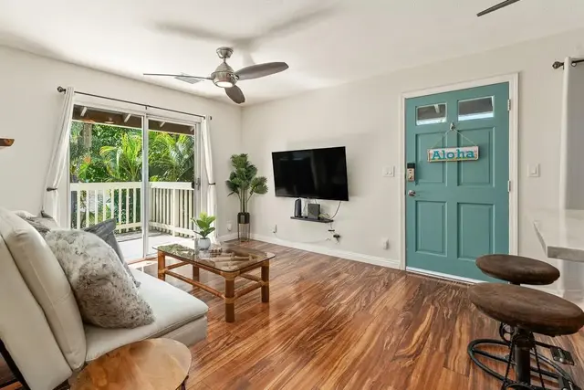 Listing Image for 140 Uwapo Rd 19-202 15 of 49