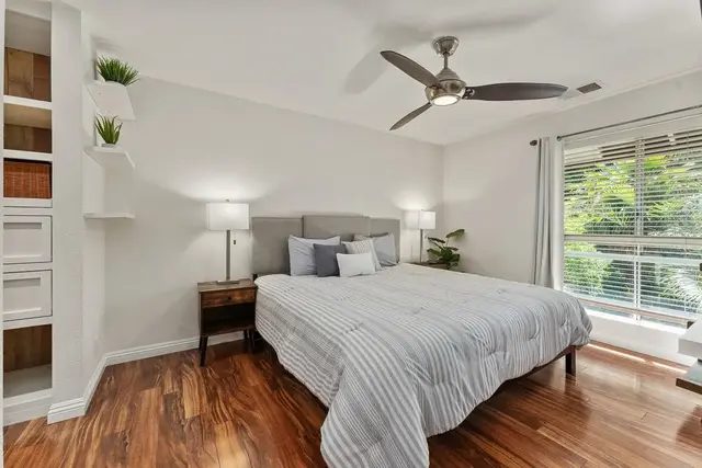 Listing Image for 140 Uwapo Rd 19-202 37 of 49