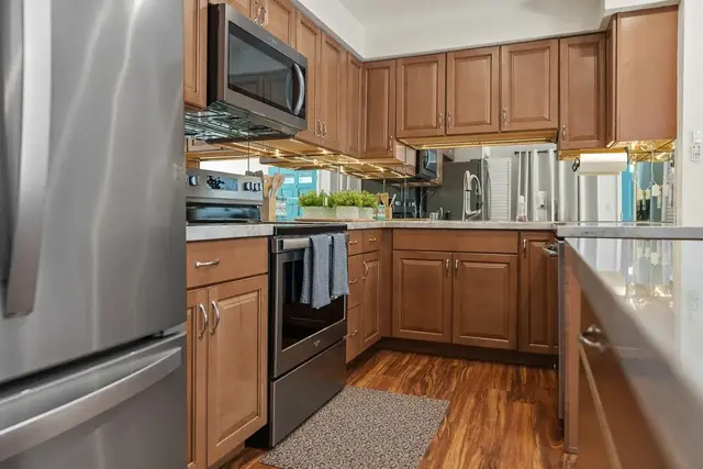 Listing Image for 140 Uwapo Rd 19-202 9 of 49