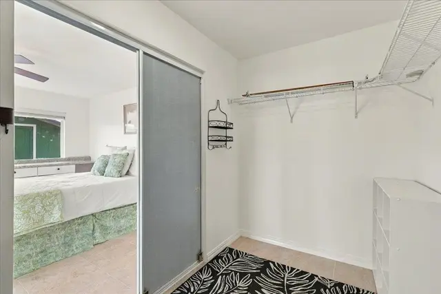 Listing Image for 34 Mauli Ola St 18 of 35