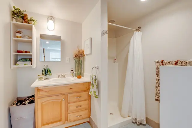 Listing Image for 3571 Pahala St 25 of 26