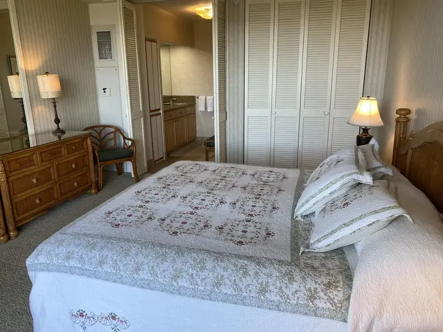 Listing Image for 2481 Kaanapali Pkwy 1219n 10 of 29