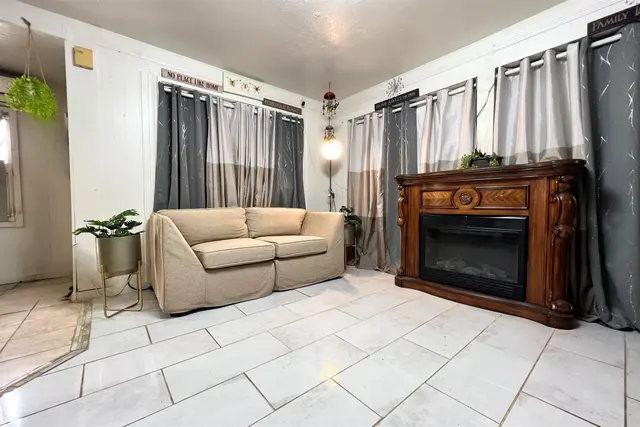 Listing Image for 136 Aliilani St 10 of 32