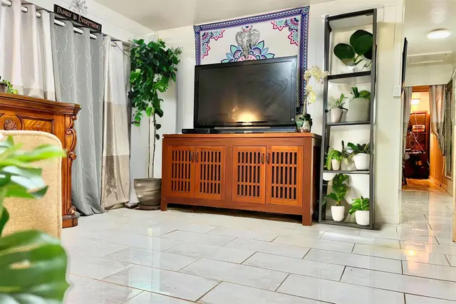 Listing Image for 136 Aliilani St 12 of 32