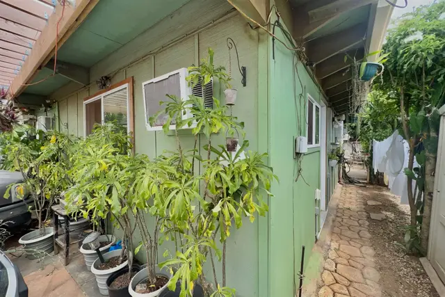 Listing Image for 136 Aliilani St 20 of 32