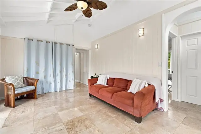Listing Image for 57 S Honokala Rd Unit A 11 of 38