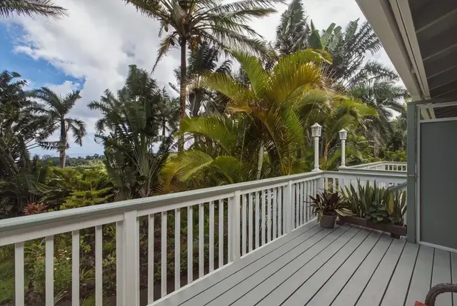 Listing Image for 57 S Honokala Rd Unit A 23 of 38
