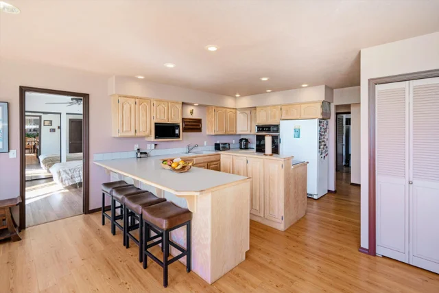 Listing Image for 2160 Kamehameha V Hwy 14 of 44