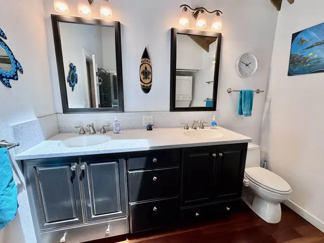 Listing Image for 100 Lio Pl P2 29 of 32