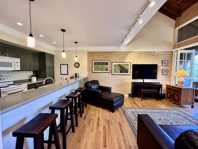 Listing Image for 100 Lio Pl P2 9 of 32