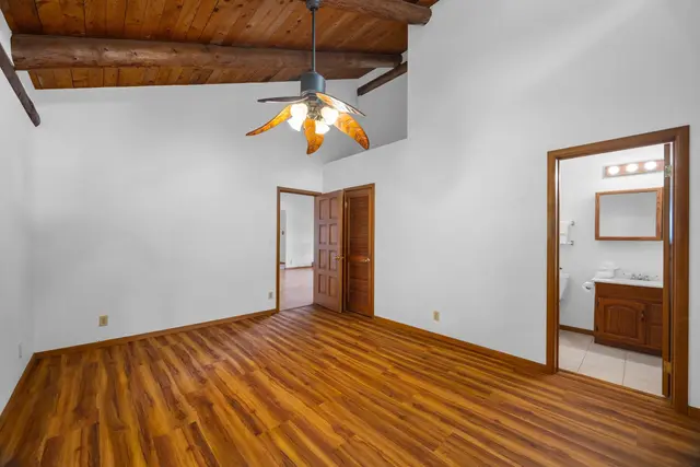 Listing Image for 1160 Ehu Rd 15 of 30
