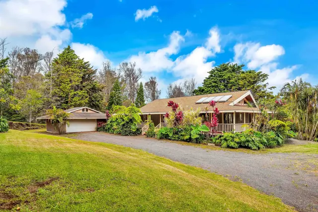 Listing Image for 1160 Ehu Rd 24 of 30