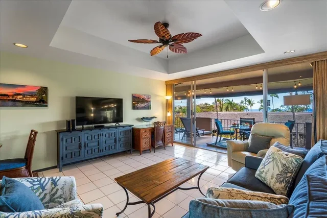 Listing Image for 2661 Kekaa Dr L-202 10 of 47