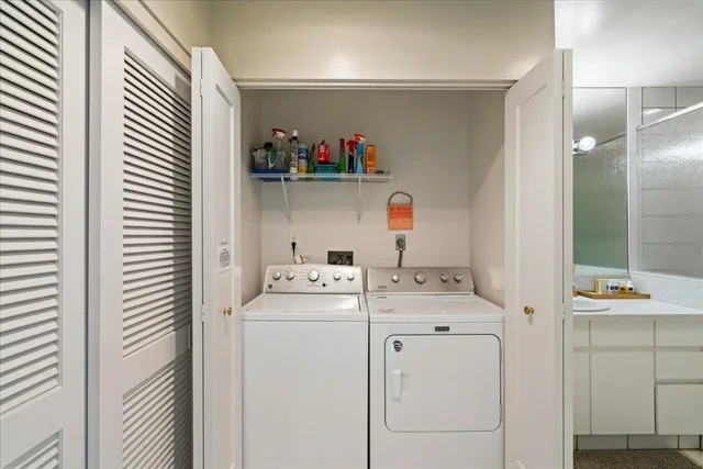 Listing Image for 2661 Kekaa Dr L-202 23 of 47