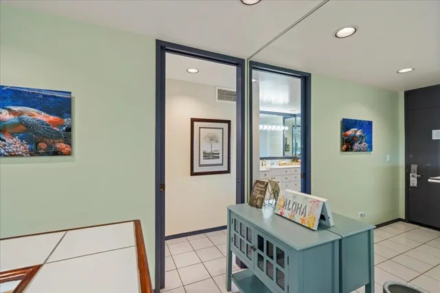 Listing Image for 2661 Kekaa Dr L-202 27 of 47