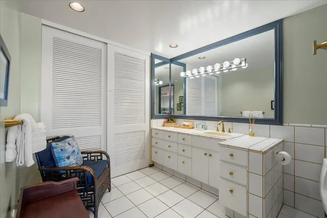 Listing Image for 2661 Kekaa Dr L-202 31 of 47