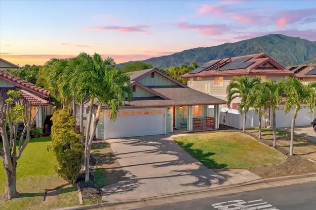 Listing Image for 18 Henohea Pl 1 of 50