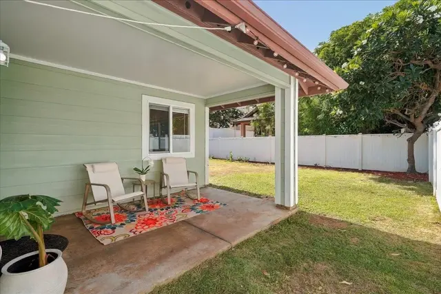Listing Image for 18 Henohea Pl 37 of 50