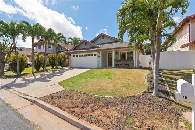Listing Image for 18 Henohea Pl 43 of 50