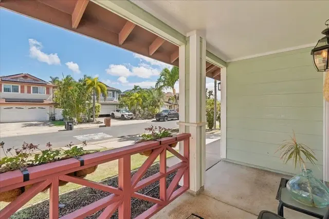 Listing Image for 18 Henohea Pl 6 of 50