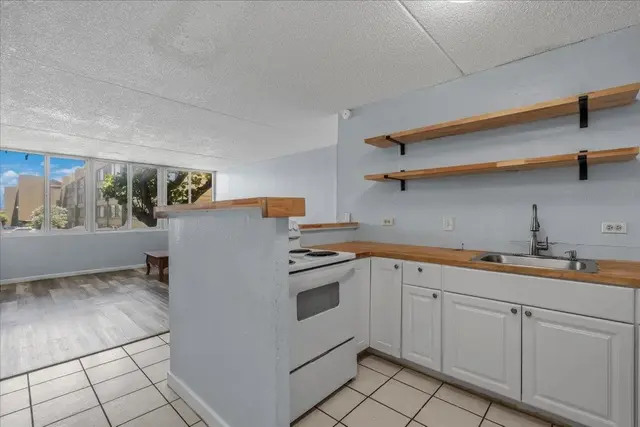 Listing Image for 111 Kahului Beach Rd D225 4 of 29