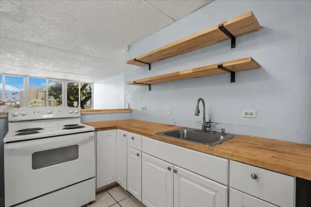 Listing Image for 111 Kahului Beach Rd D225 5 of 29