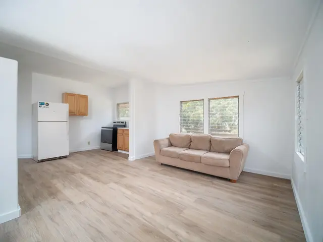 Listing Image for 1119 Makawao Ave 5 of 36