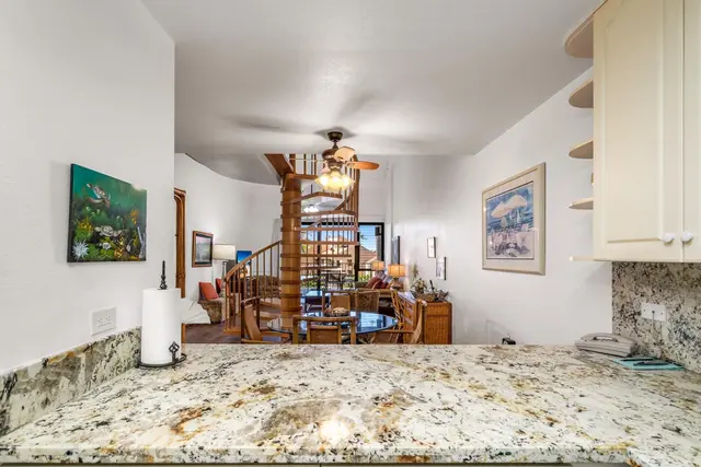 Listing Image for 2695 S Kihei Rd 7405 20 of 39