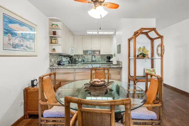 Listing Image for 2695 S Kihei Rd 7405 23 of 39