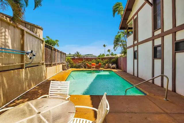 Listing Image for 2065 Kanoe St A 18 of 24