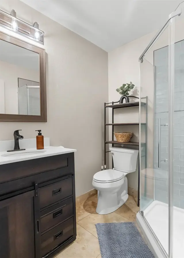 Listing Image for 120 Pauloa Pl 28 of 48