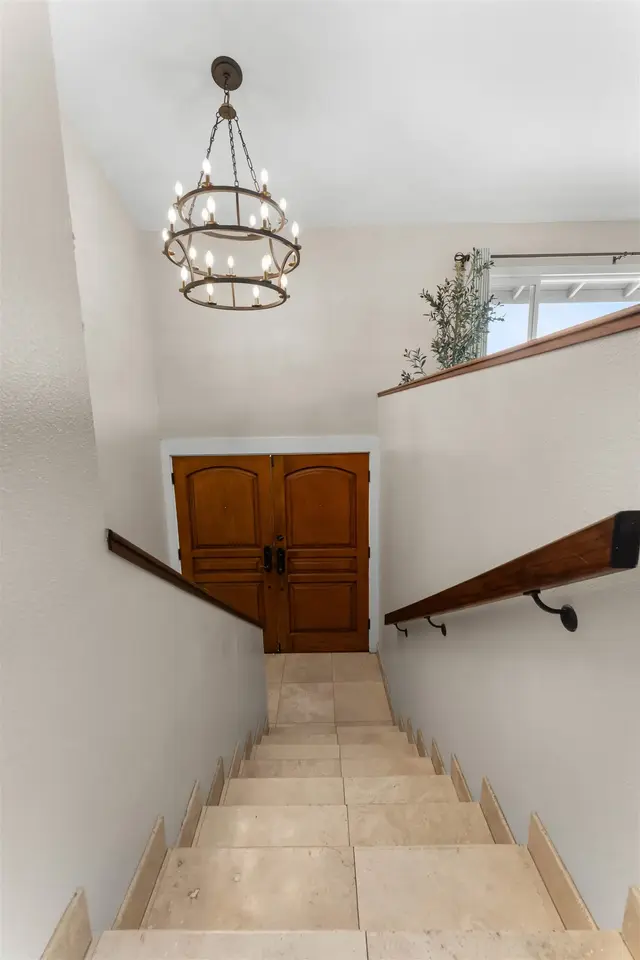 Listing Image for 120 Pauloa Pl 45 of 48