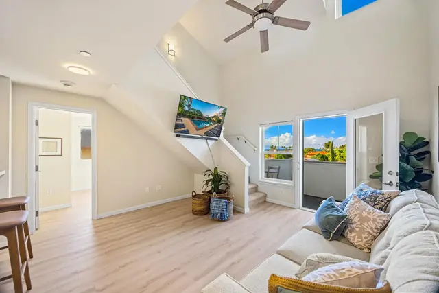 Listing Image for 3710 Lower Honoapiilani Rd F40 4 of 49