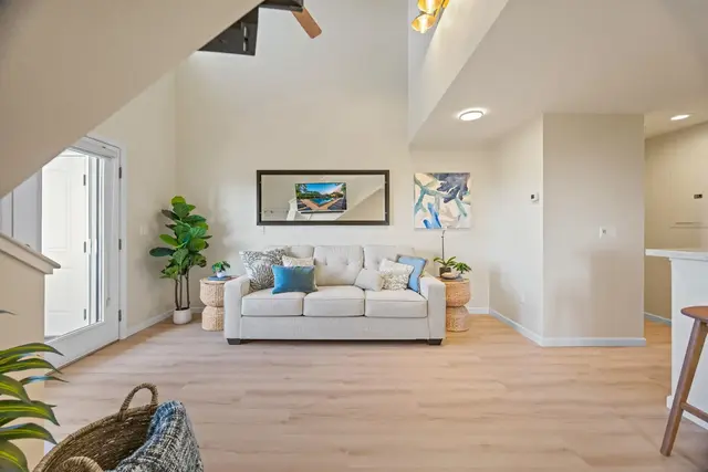 Listing Image for 3710 Lower Honoapiilani Rd F40 6 of 49