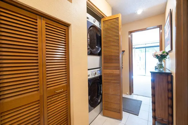 Listing Image for 2777 S Kihei Rd C-201 15 of 37
