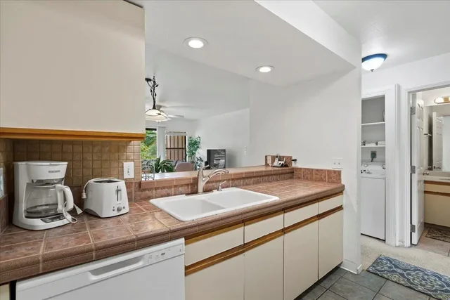 Listing Image for 679 S Kihei Rd D111 10 of 45