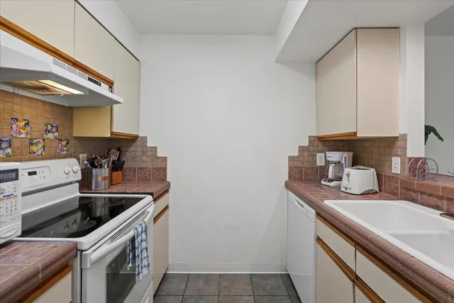 Listing Image for 679 S Kihei Rd D111 12 of 45